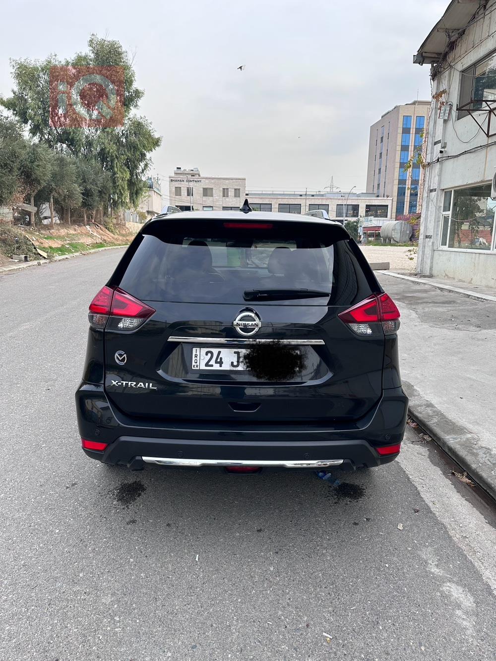 نیسان ئێکس ترەیل